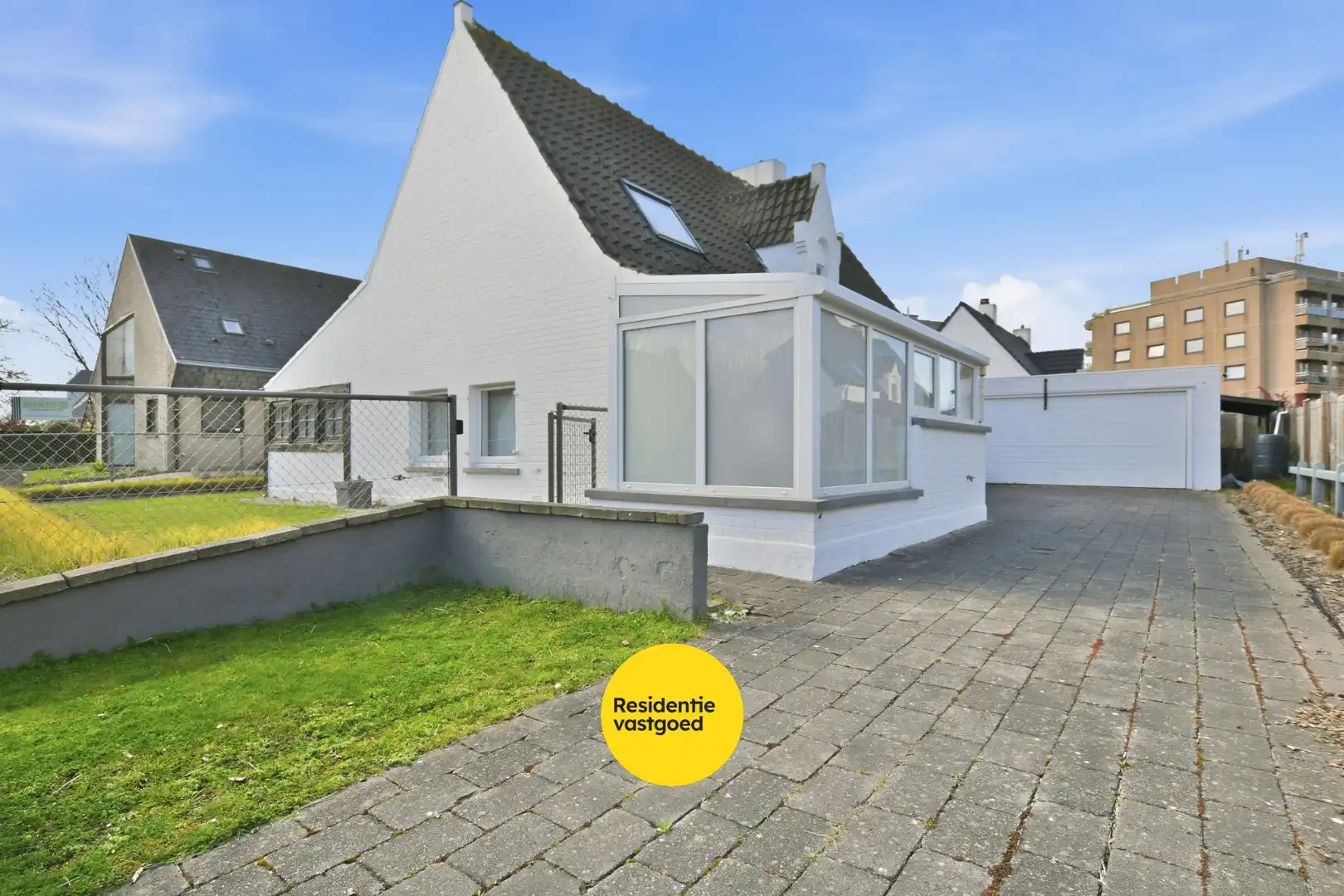 Ruime villa (201m²) op wandelafstand van het centrum en strand te Blankenberge! foto 23