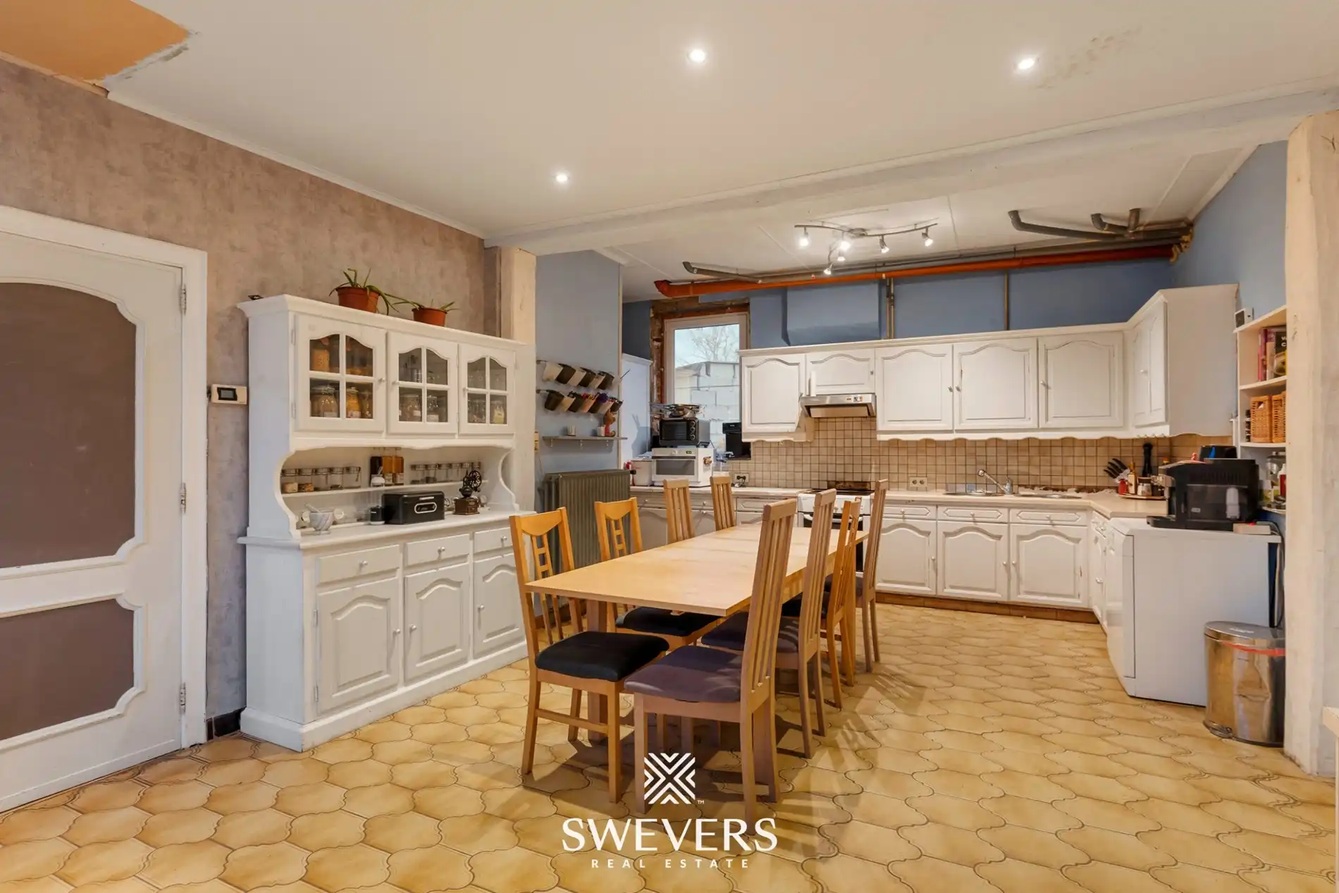 Woning met renovatiepotentieel, 3 slpk, zolder en veel bergruimte foto 10