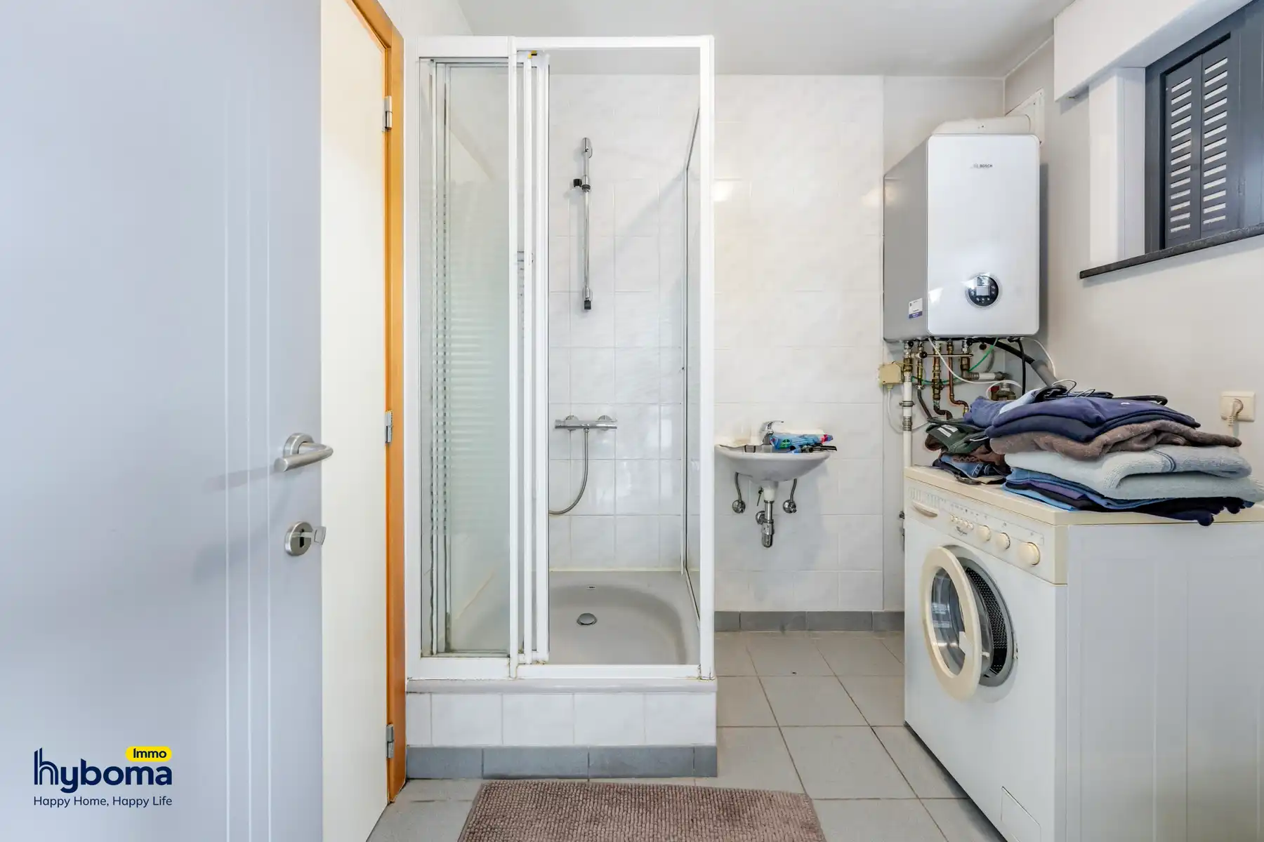 Instapklare woning met handelsruimte in centrum Kortemark foto 7