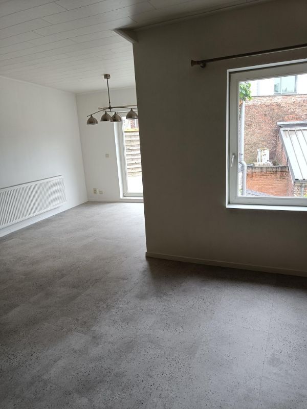 Triplex gerenoveerd appartement mét terras foto 13