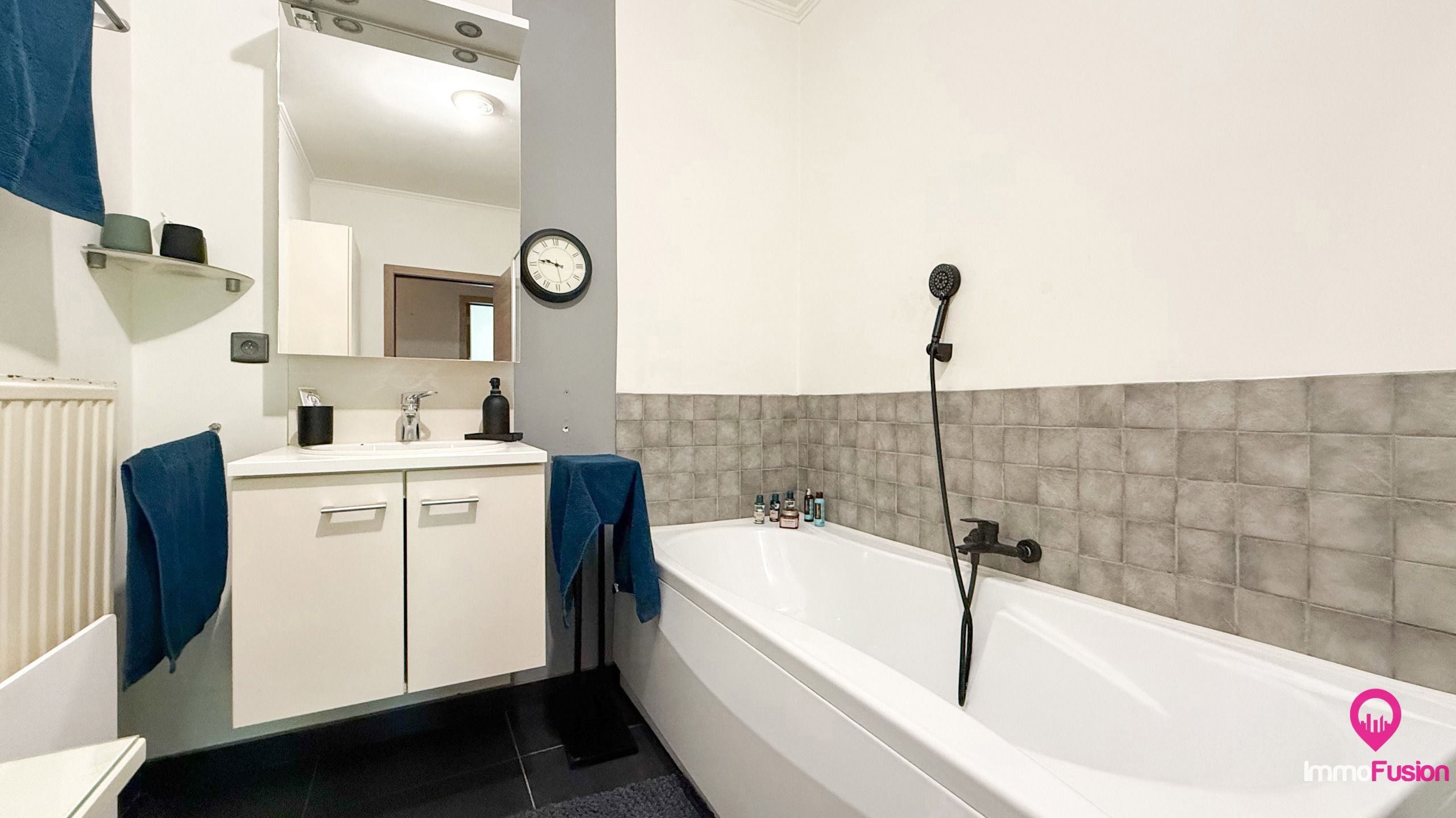 Praktische bungalowwoning met prachtige tuin en zwemvijver! foto 19