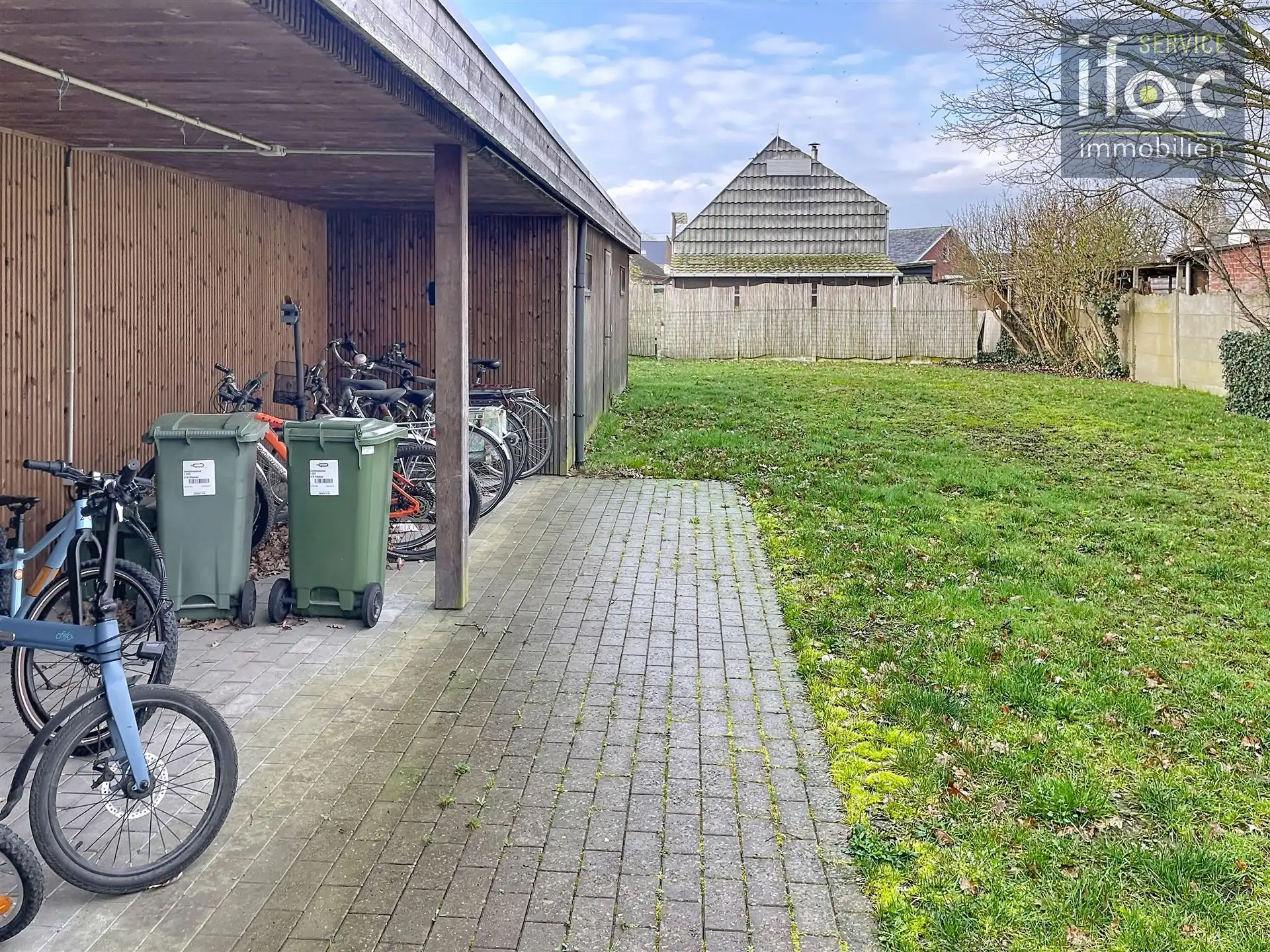 Nieuwbouwappartement met twee slaapkamers en groot terras foto 19