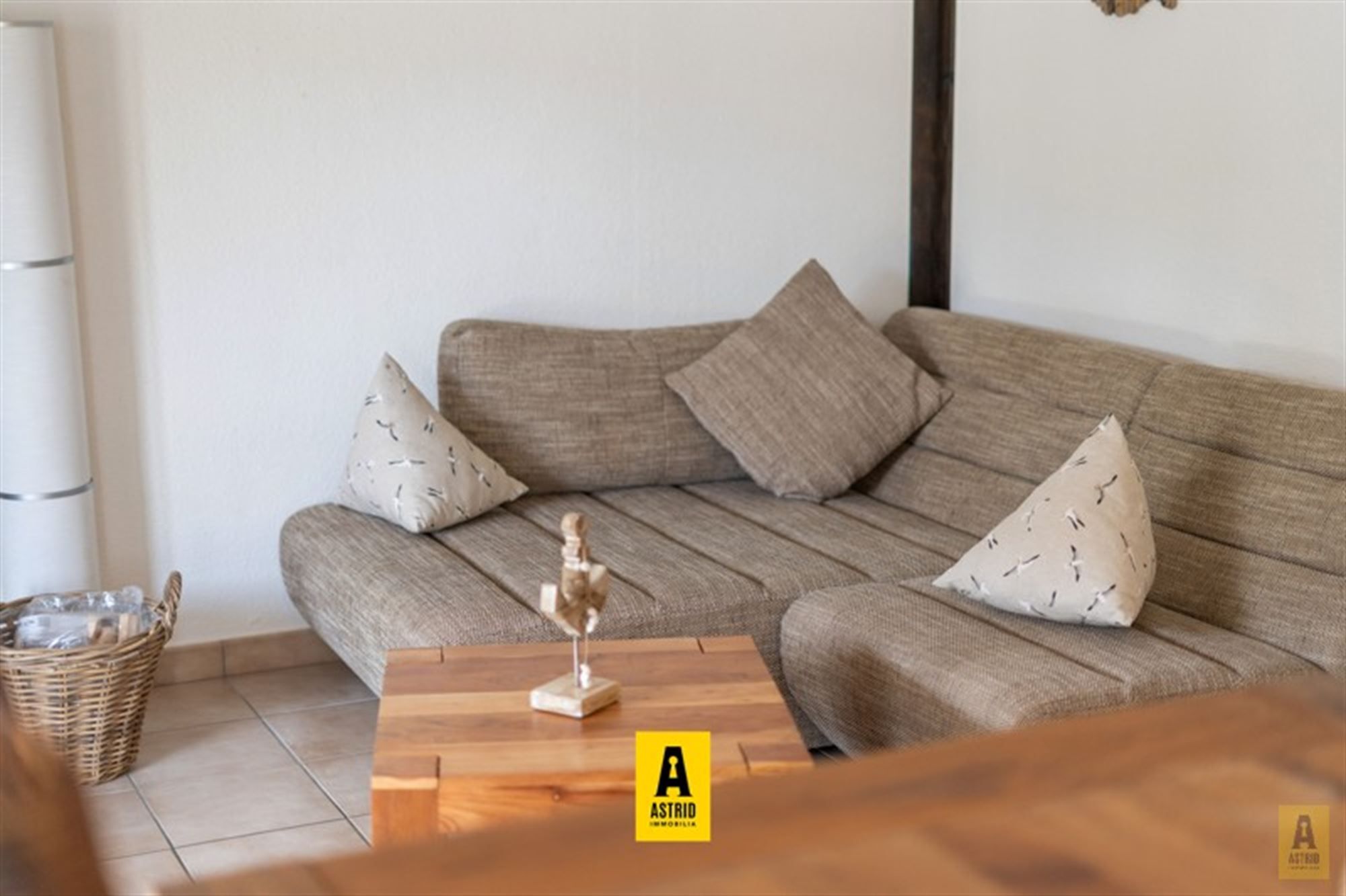 Schitterende vakantiewoning met parking en zonnige tuin! foto 15