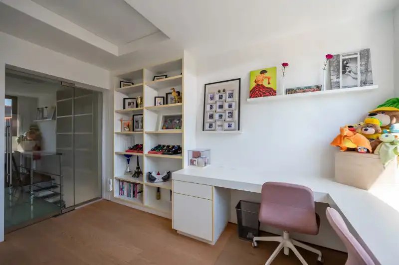 Moderne lumineuze, energiezuinige woning, instapklaar, mooie tuin! foto 17