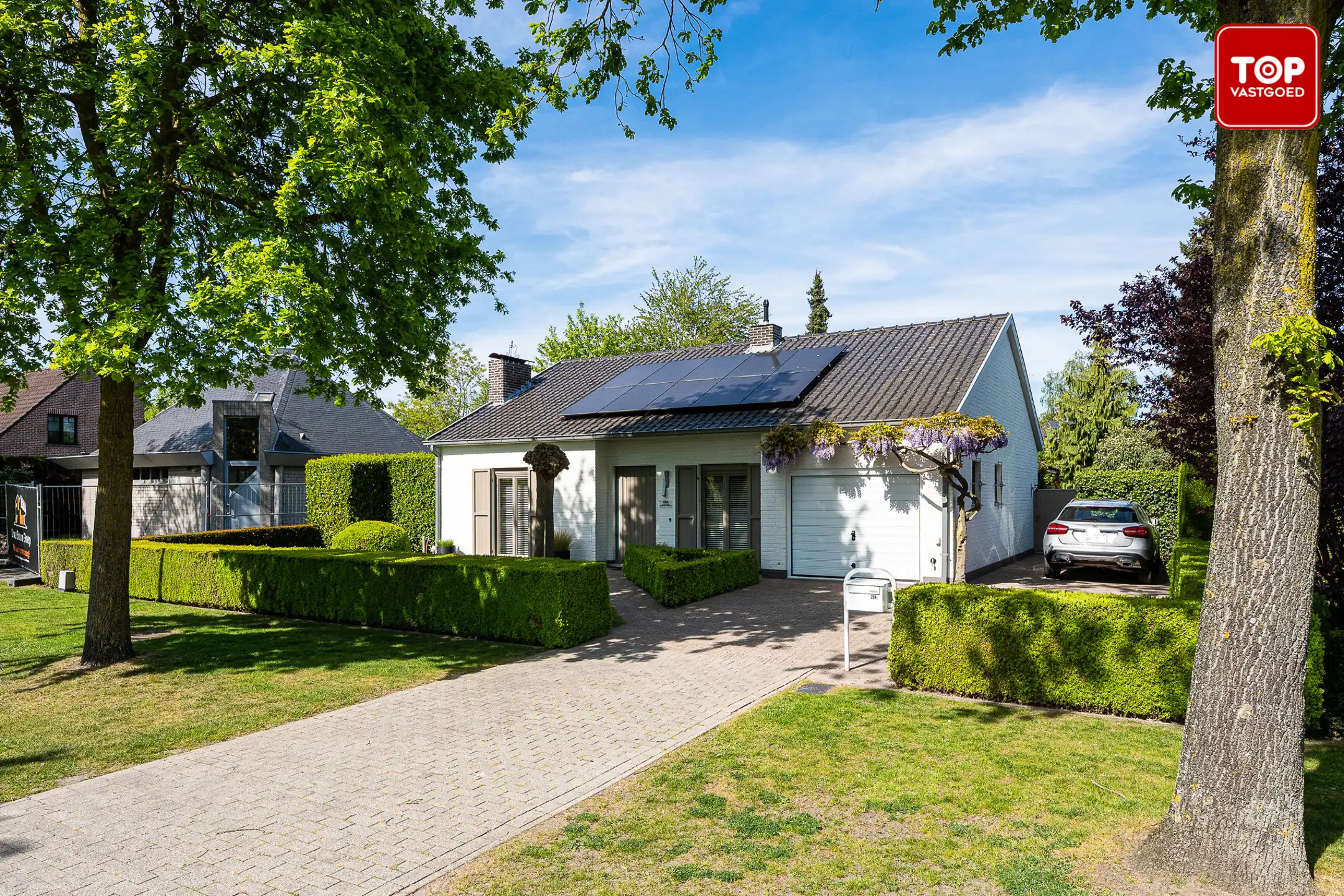 Hoogwaardig afgewerkte woning op TOP locatie.  foto {{pictureIndex}}
