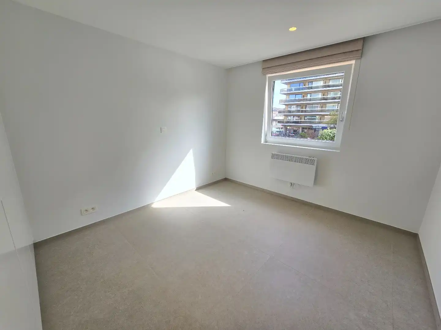 Hoekappartement op het Esplanadeplein met 3 slaapkamers en 2 badkamers foto 12