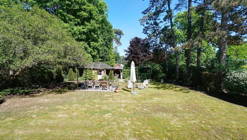 Stijlvolle villa van 300m² met 4 slaapkamers op 12a70ca foto 38