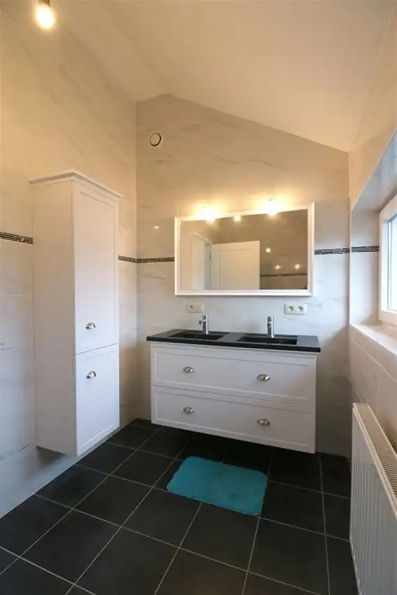 Bosrijk gelegen, vrijstaande woning met 2 slaapkamers foto 18