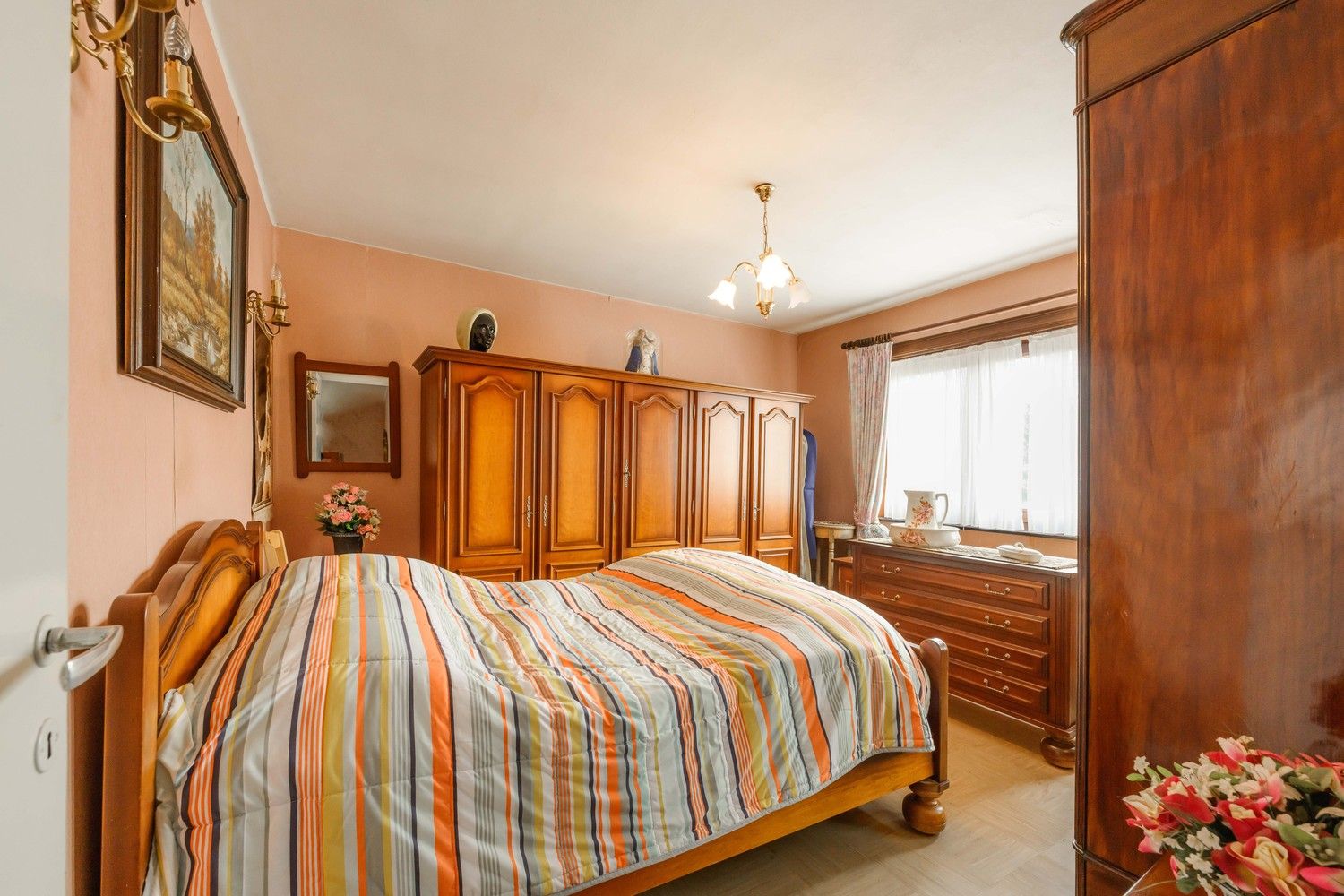 Halfopen woning te Meulebeke. foto 12