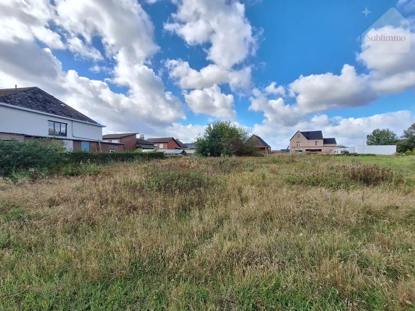 Rustig maar centraal gelegen bouwgrond voor een open bebouwing – Topligging nabij centrum en E313 foto 3