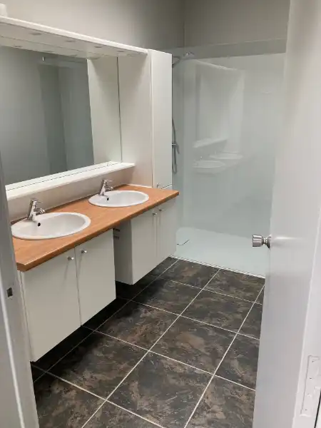 Verzorgde woning met grote tuin te huur nabij Kortrijk foto 15