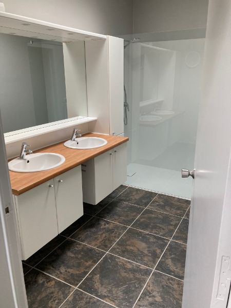 Verzorgde woning met grote tuin te huur nabij Kortrijk foto 15