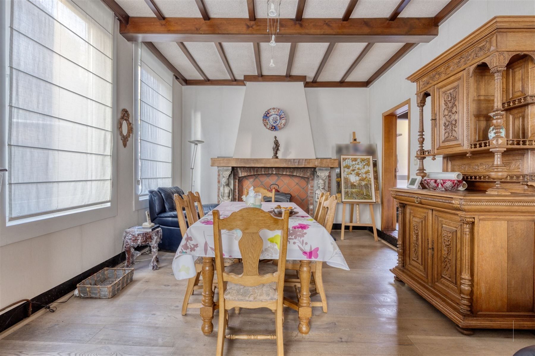 Halfopen bebouwing met 4 slaapkamers en garage foto 4