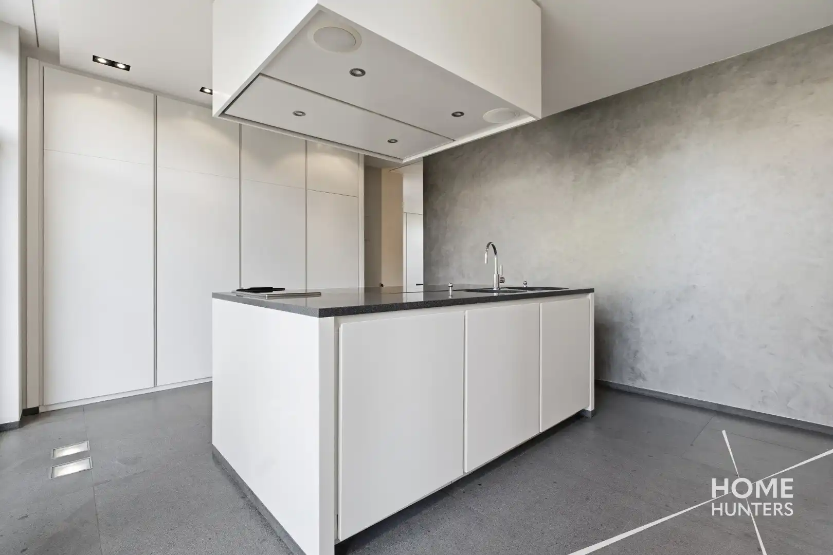Exclusief luxedomein op 10.000 m² in het landelijke Heuvelland foto 28