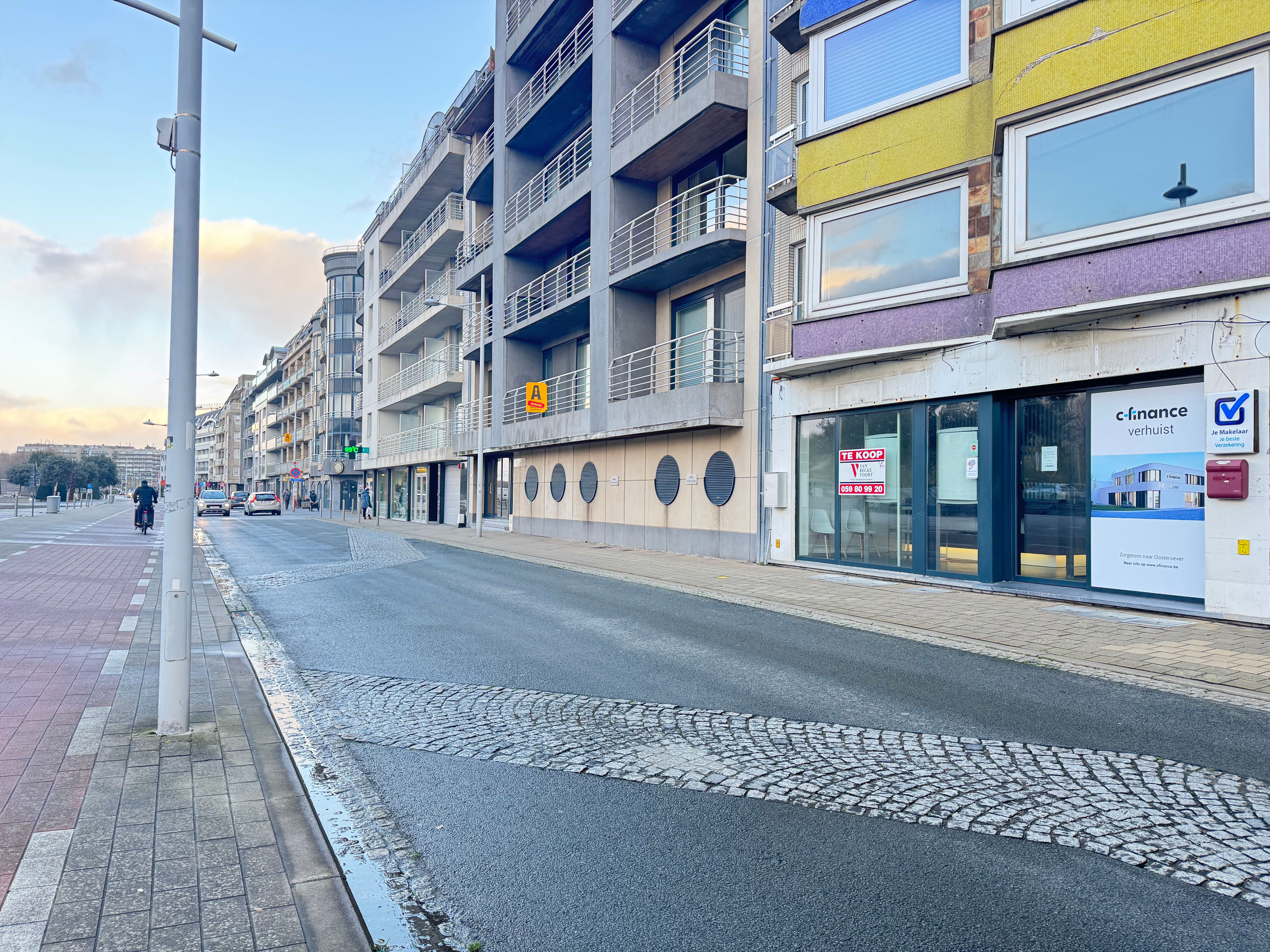 Handelsgelijkvloers 200 m² foto 15