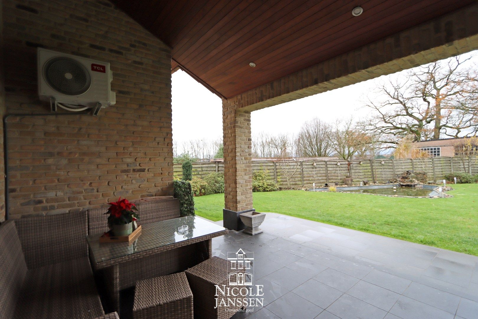 Ruime mediterrane villa  foto 18