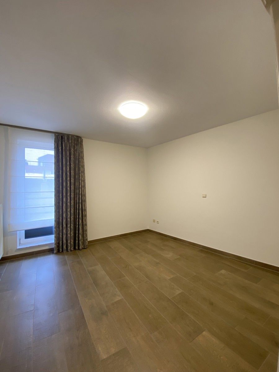 Appartement te huur foto 18