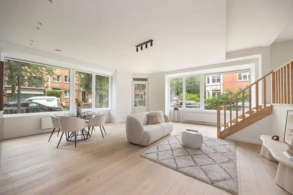 Kwalitatief gerenoveerd appartement te Pulhof foto 2