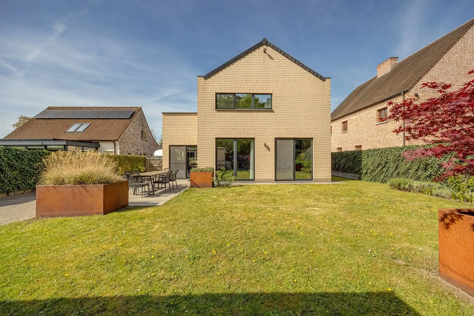    Stijlvol wonen met veel ruimte en licht op toplocatie foto 8