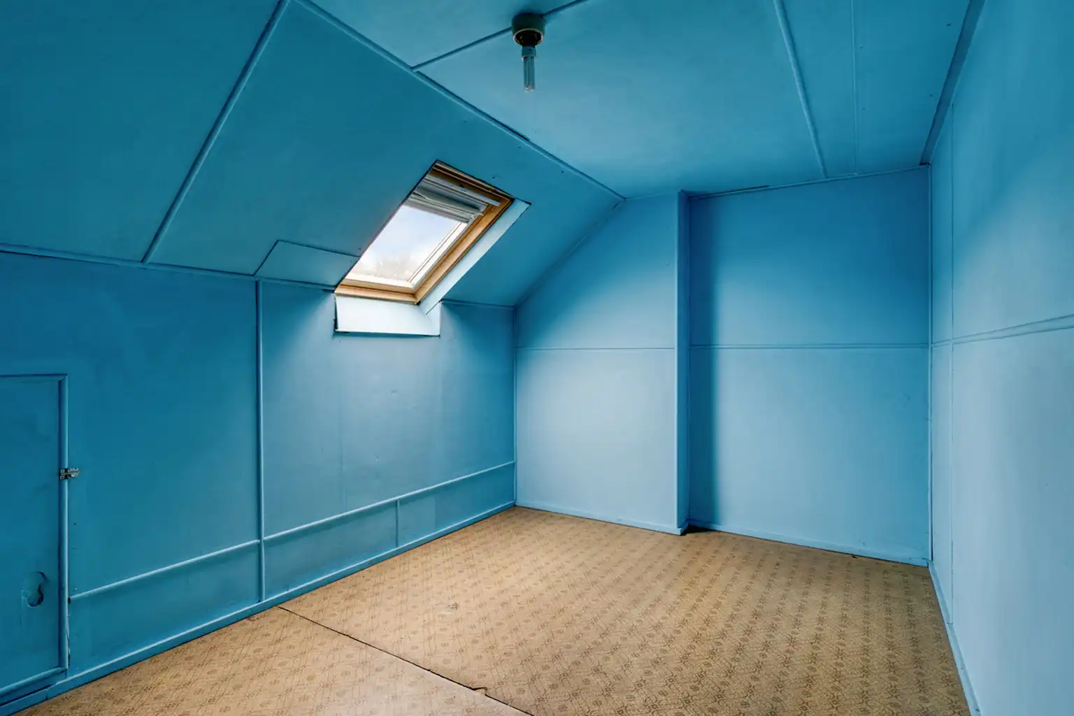 Te moderniseren, charmante tweegevelwoning met tuin foto 12