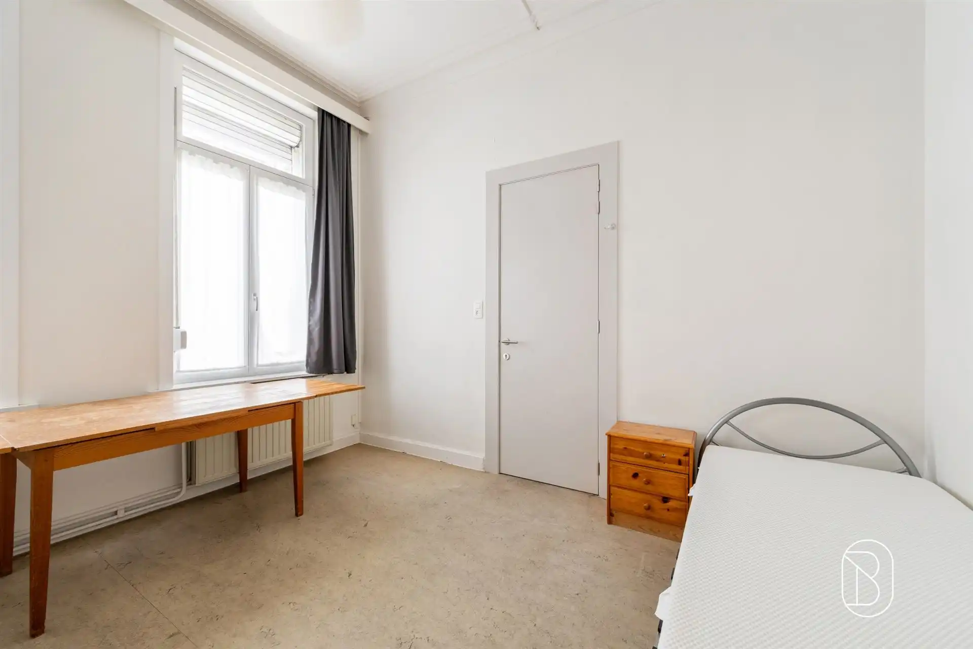 Opbrengsteigendom met 7 studentenkamers foto 12