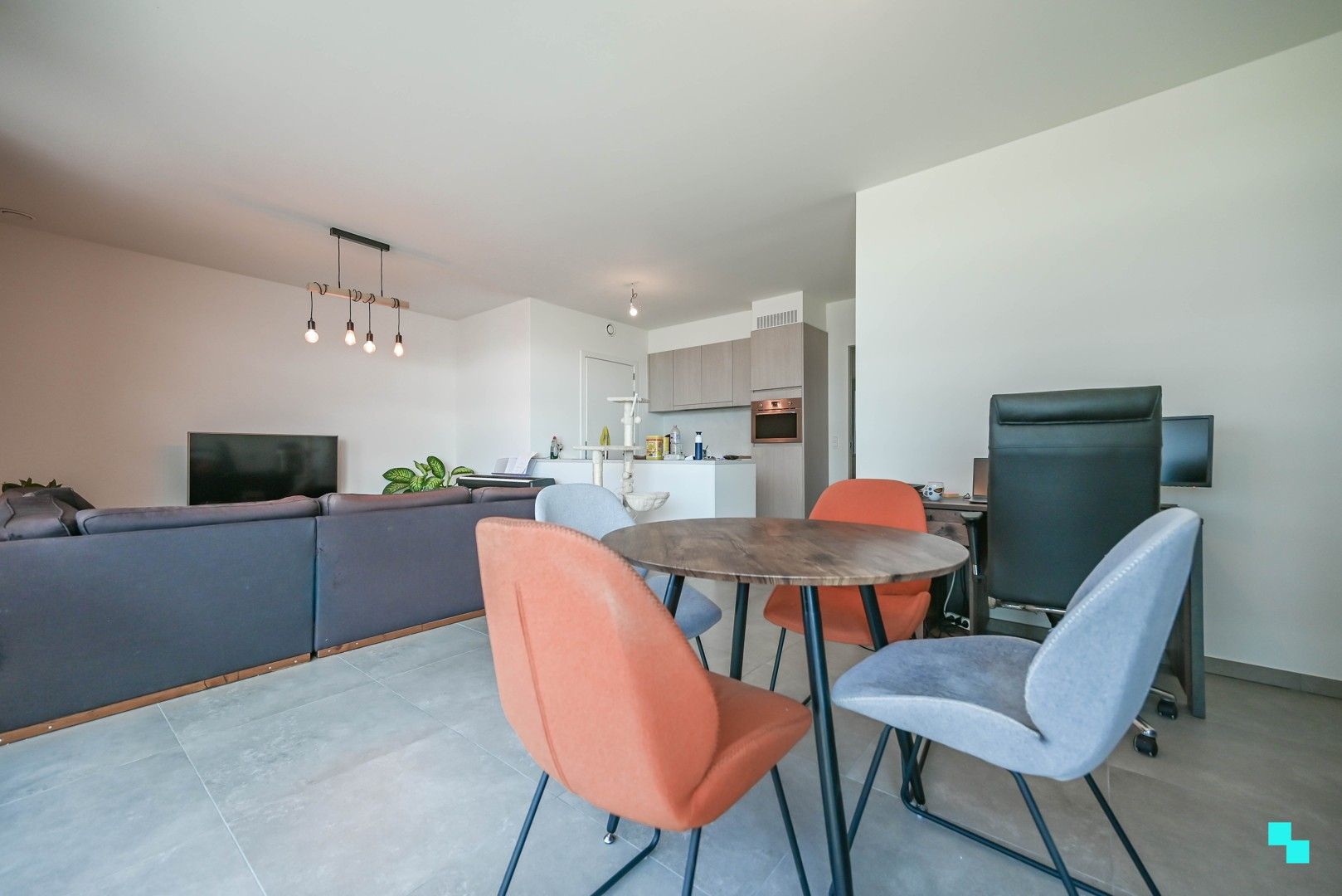 Energiezuinig éénslaapkamerappartement aan kanaal Roeselare-Leie foto 11