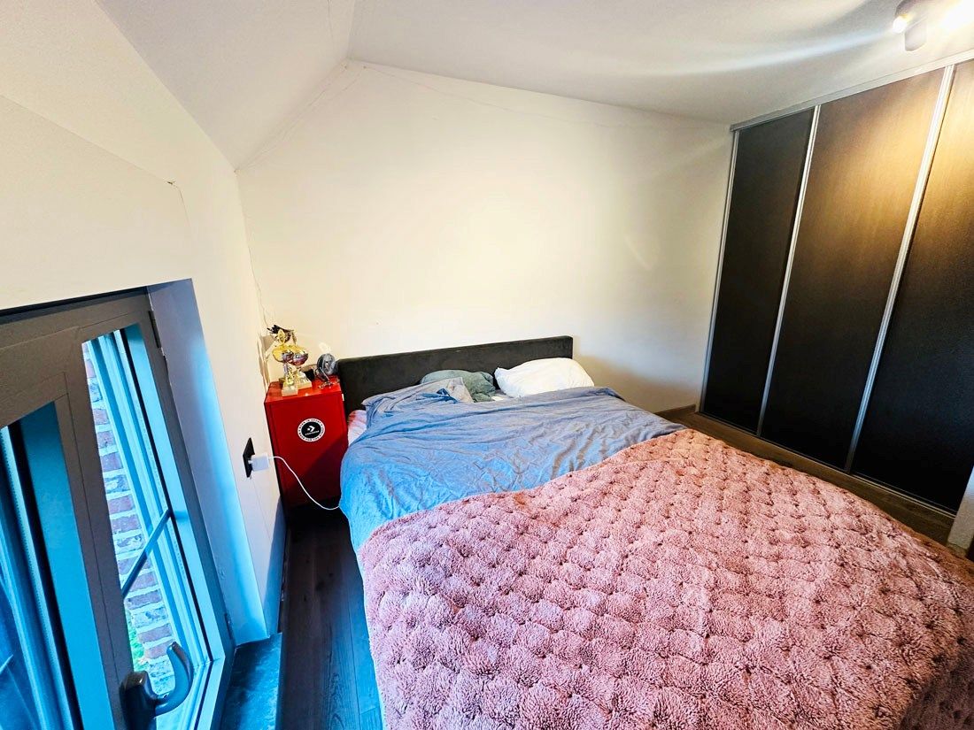 Tijdloze villa in pastorijstijl te Paal foto 13