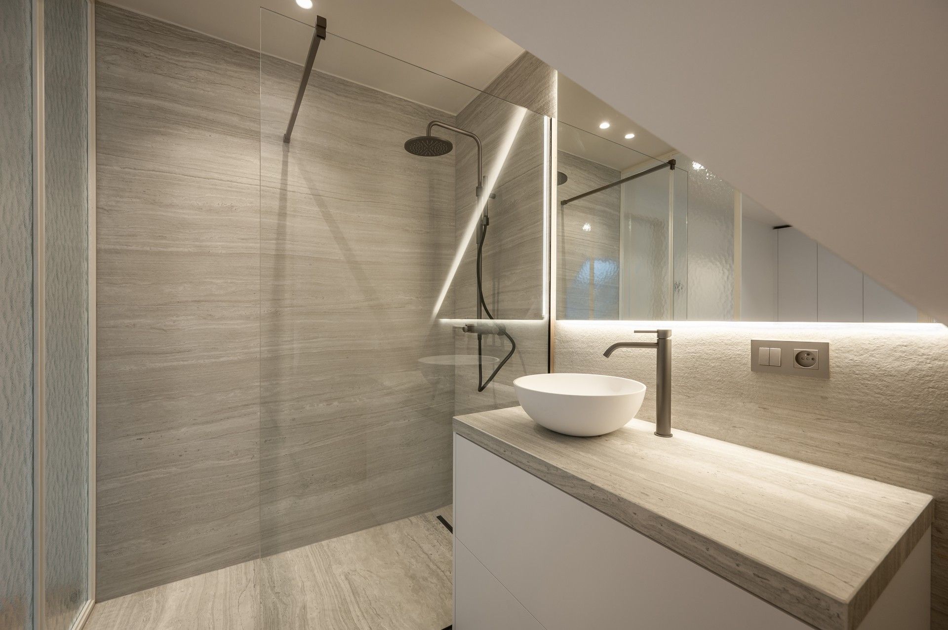 Rustig gelegen dakappartement in hartje Knokke foto 20