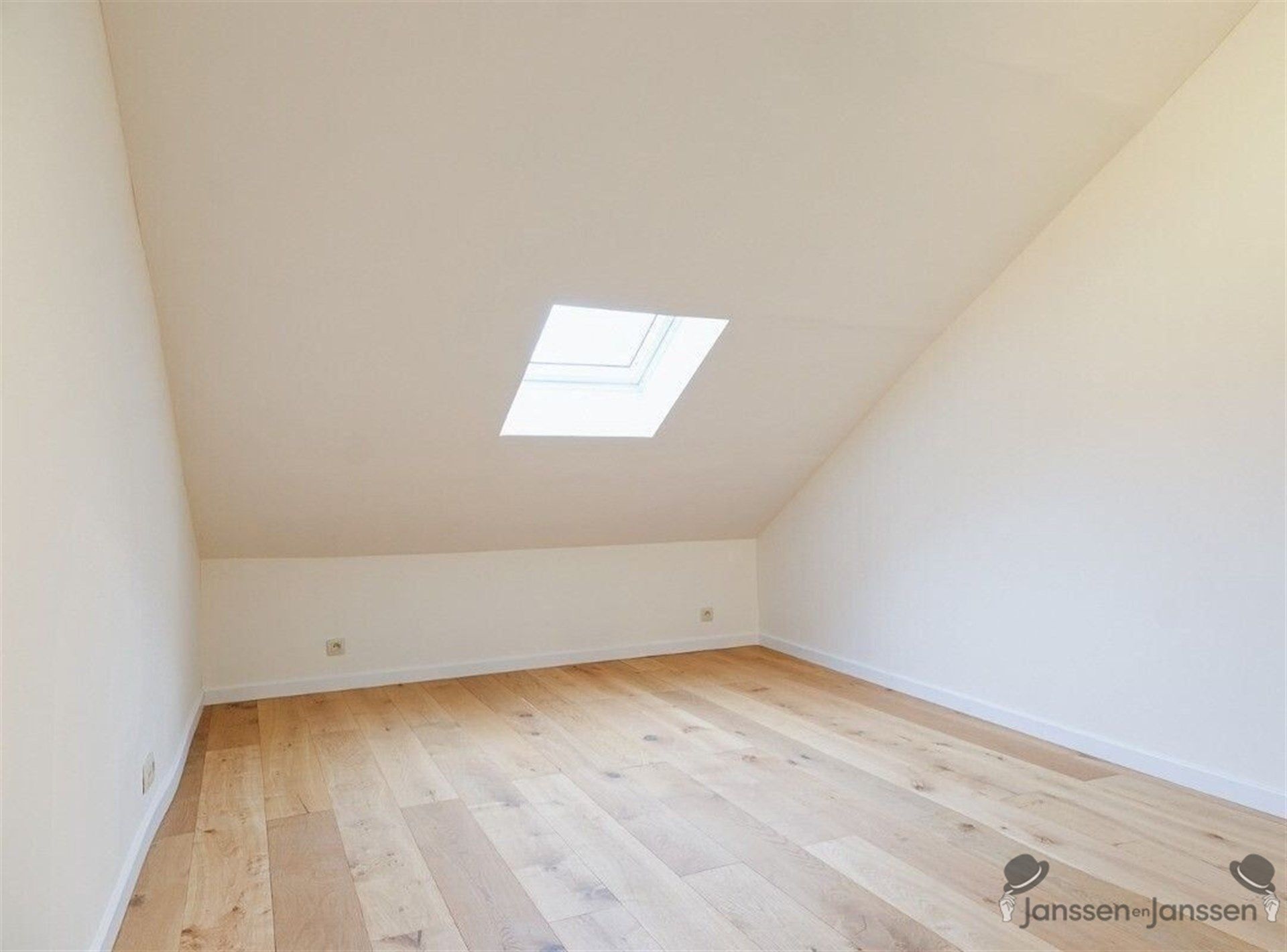gebouw voor gemengd gebruik foto 17