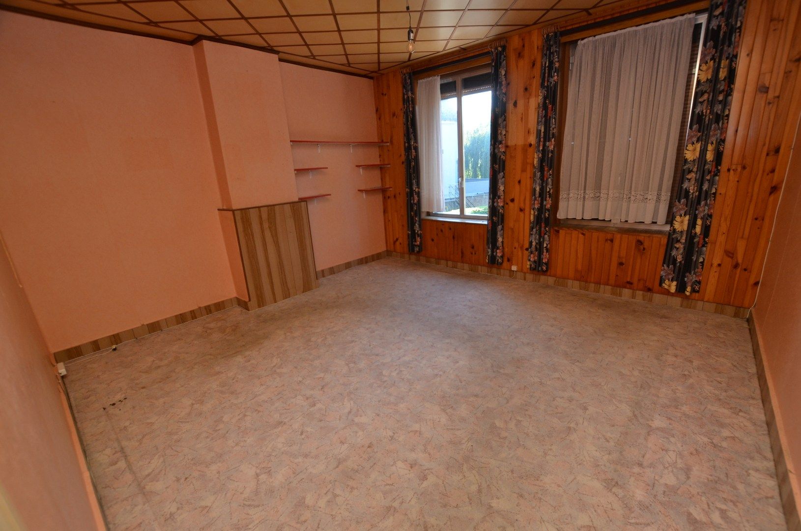 Te renoveren woonhuis met tuin  foto 10