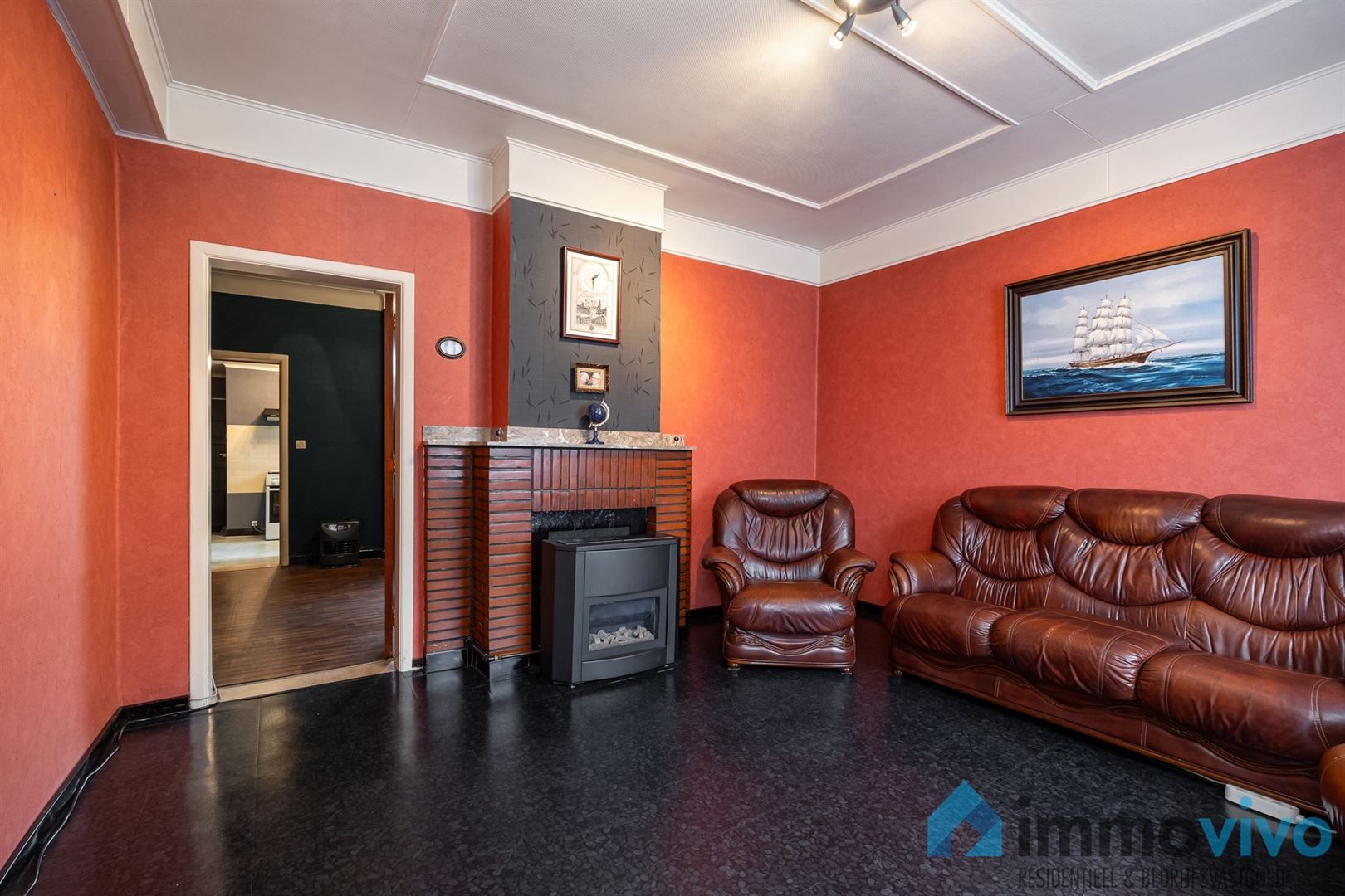 Te renoveren woning met 2/3 slaapkamers en grote tuin. foto 3