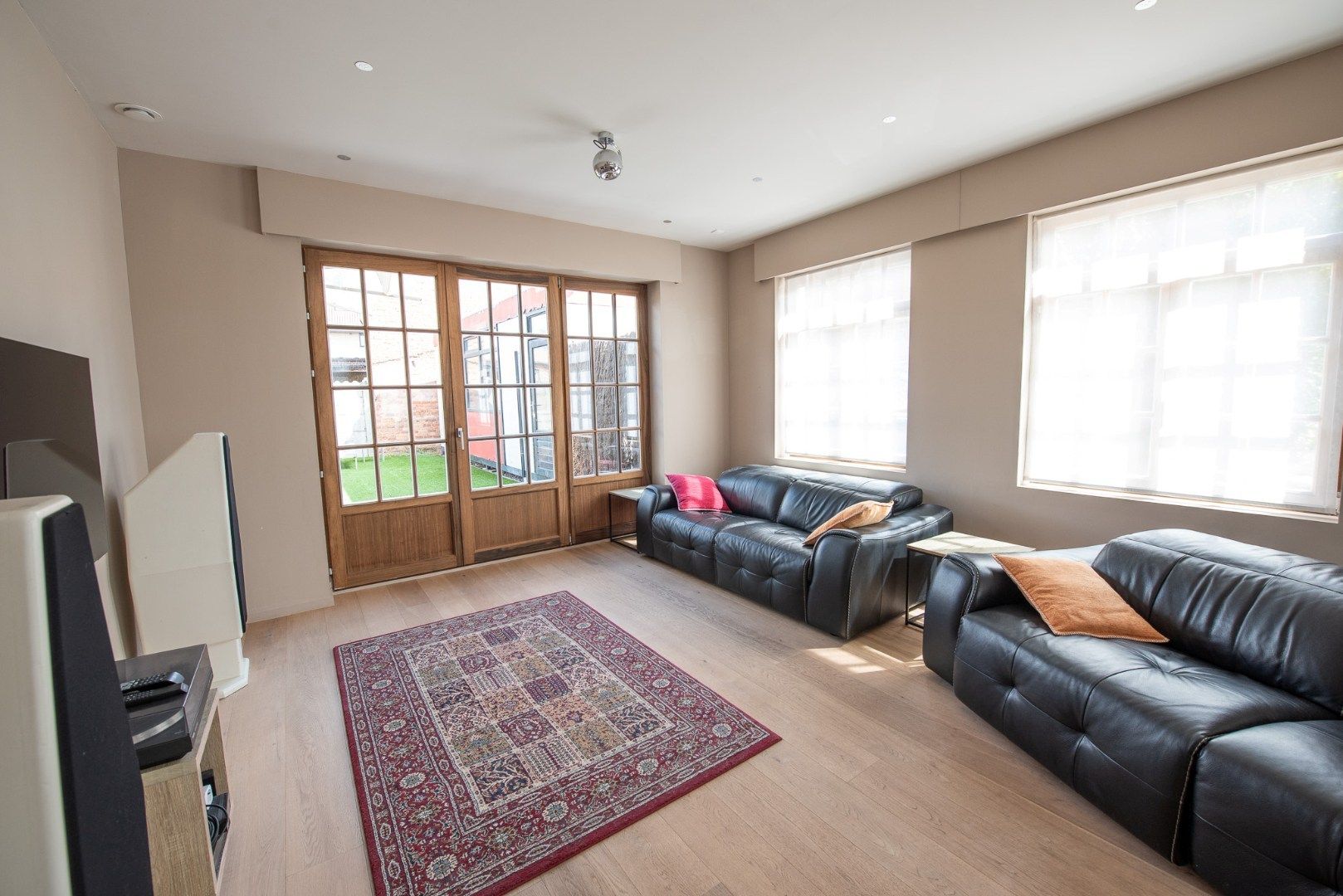 TE KOOP: Recent en zeer ruime energiezuinige nieuwbouwwoning met 4 slaapkamers te Ooigem (Wielsbeke). EPC A! foto 4