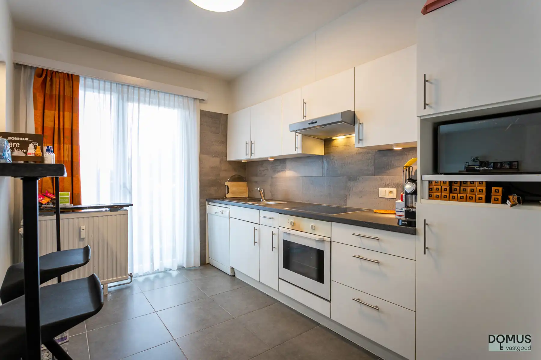 Prachtig lichtrijk appartement met adembenemend uitzicht foto 7