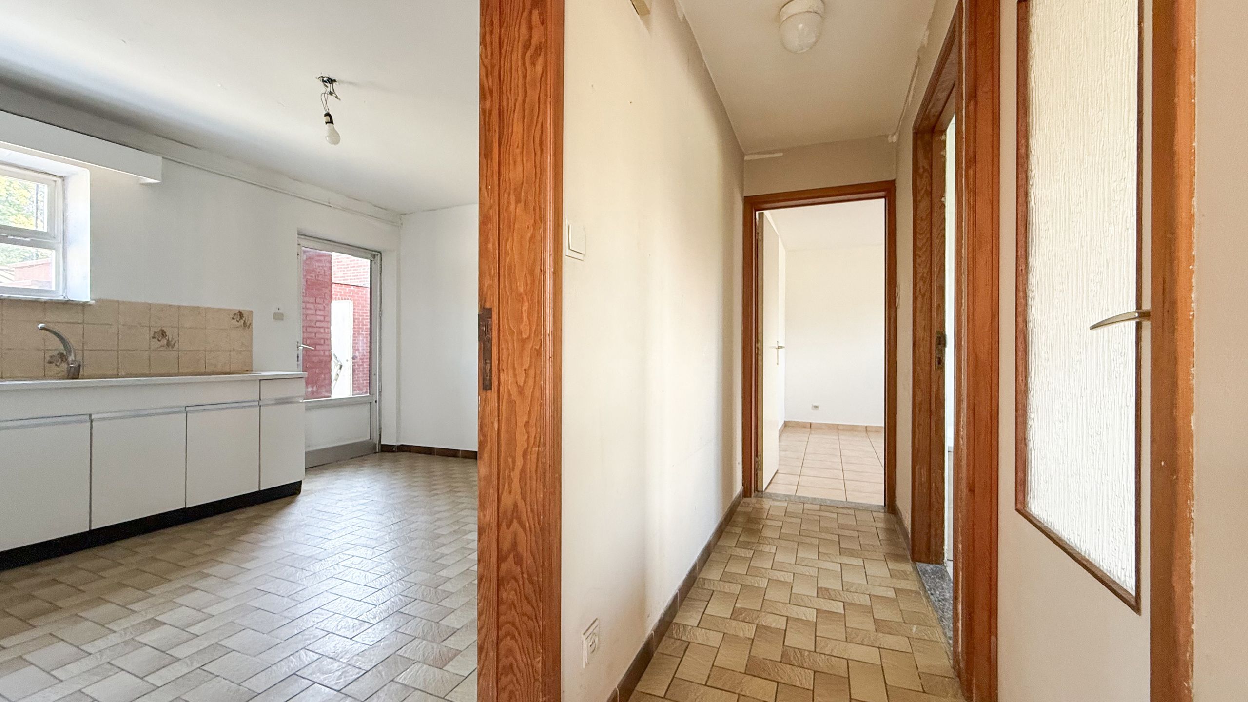 Ruim app. op wandelafstand van het centrum in Houthalen! foto 6