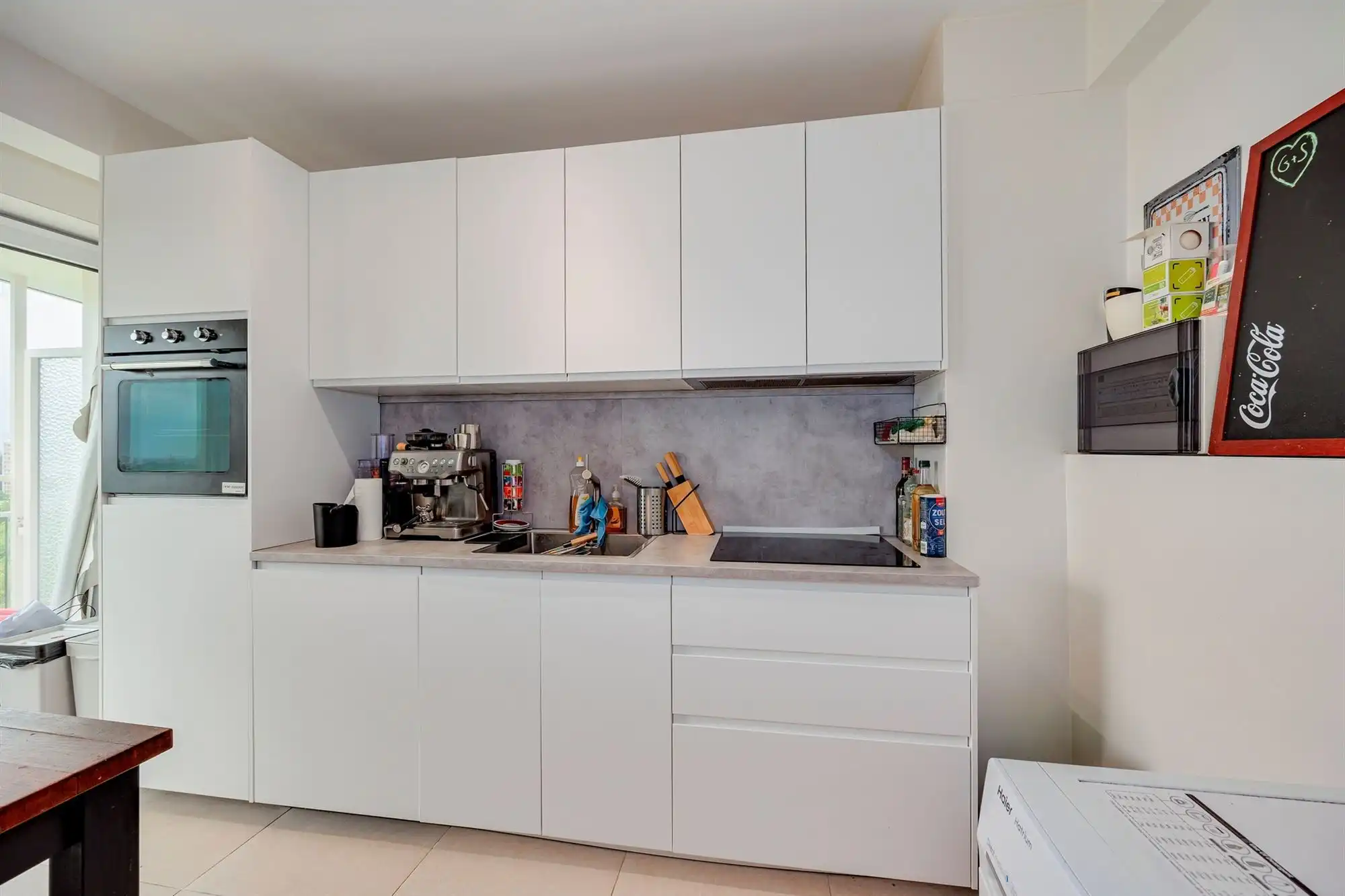 Instapklaar 2 slpk appartement met autostaanplaats foto 6