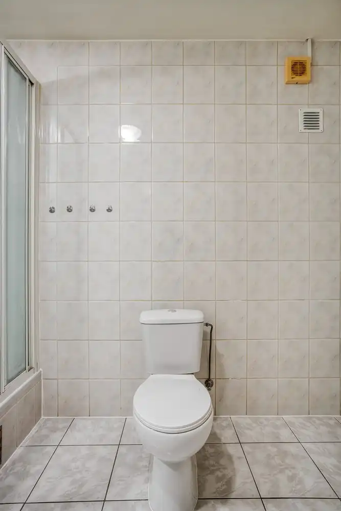 Ruime duplex met 3 slaapkamers  en garage te huur in het hart van Gellik, Lanaken foto 19