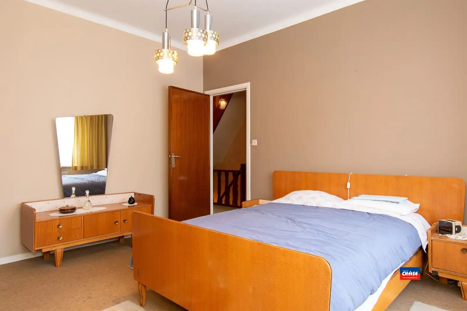 Charmante (op te frissen) rijwoning met 3 à 4 slaapkamers en prachtige tuin foto 23