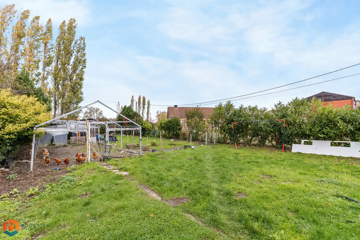 Woning met 4 slpkrs en garage op perceel van 1401 m² foto 12