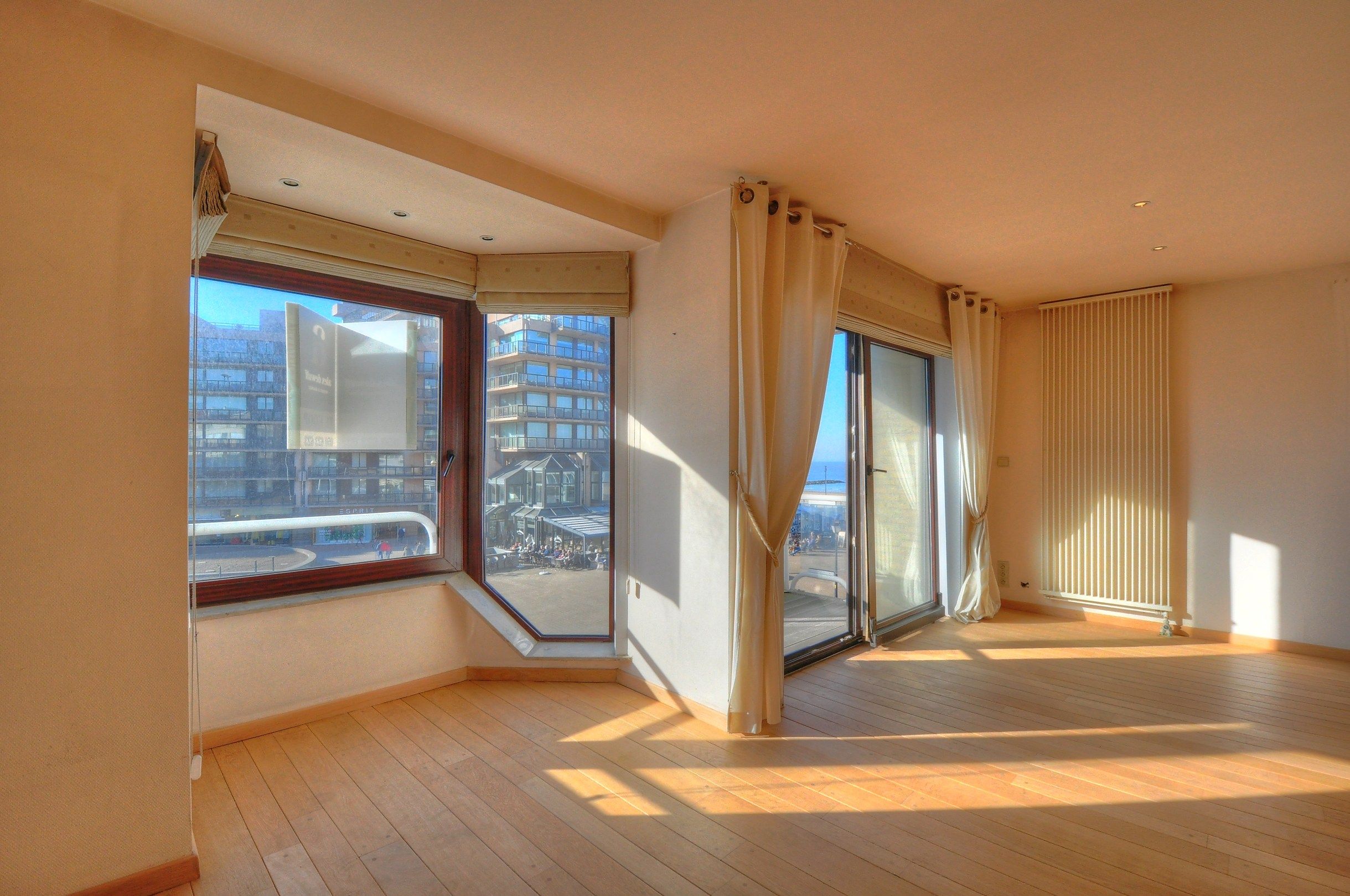 Ruim appartement met zijdelings zeezicht te Knokke foto 6
