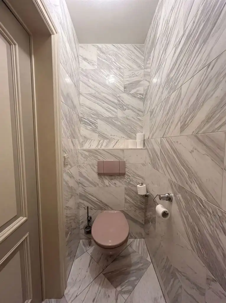 Zeer ruim gelijkvloers appartement voorzien van 2 (+1) slaapkamers, terrassen en afgesloten garagebox, gelegen nabij het centrum van Maaseik. foto 20