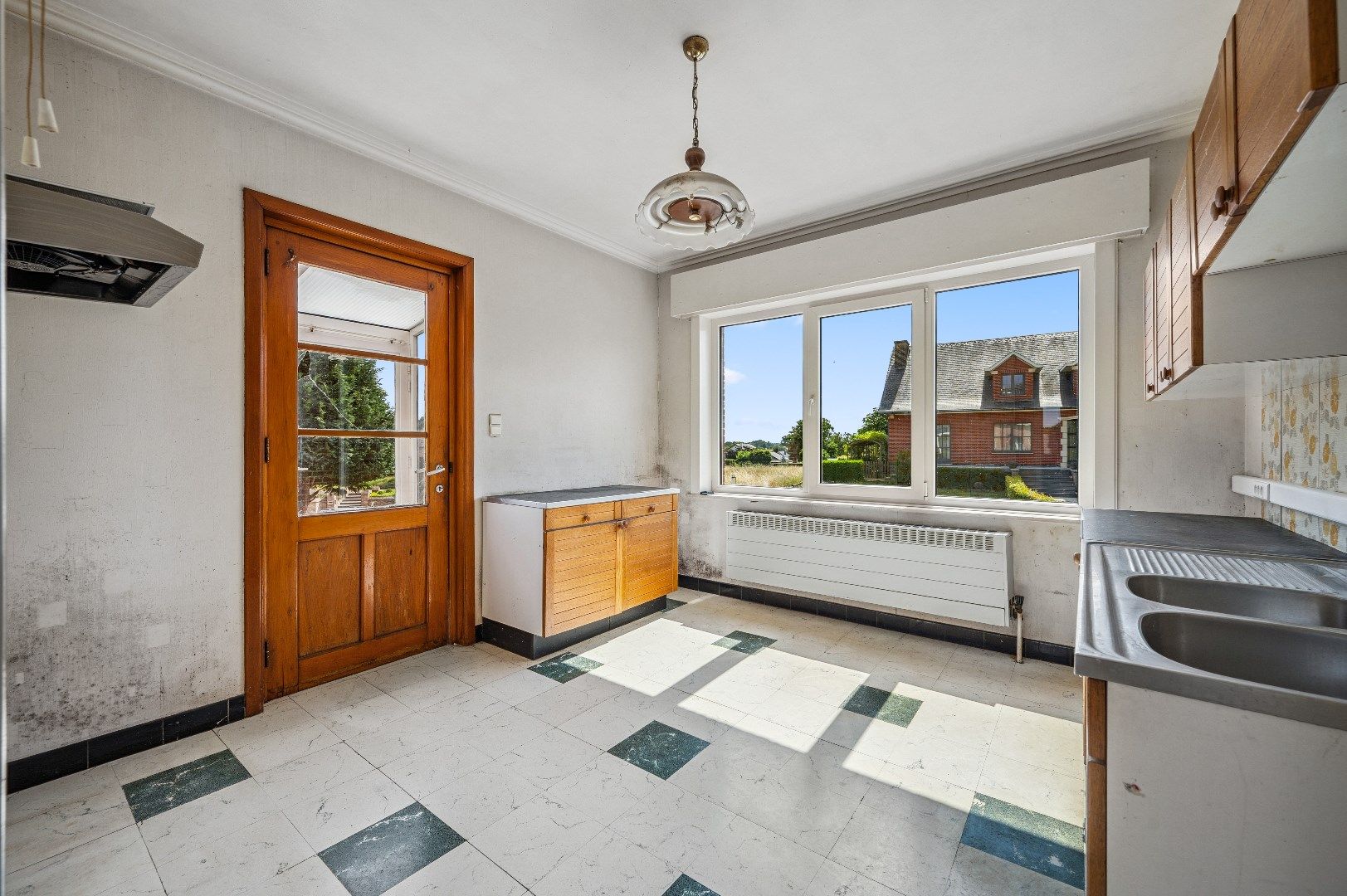 Ruime open bebouwing met tuin, garage en 3 slaapkamers in Willebringen. foto 9