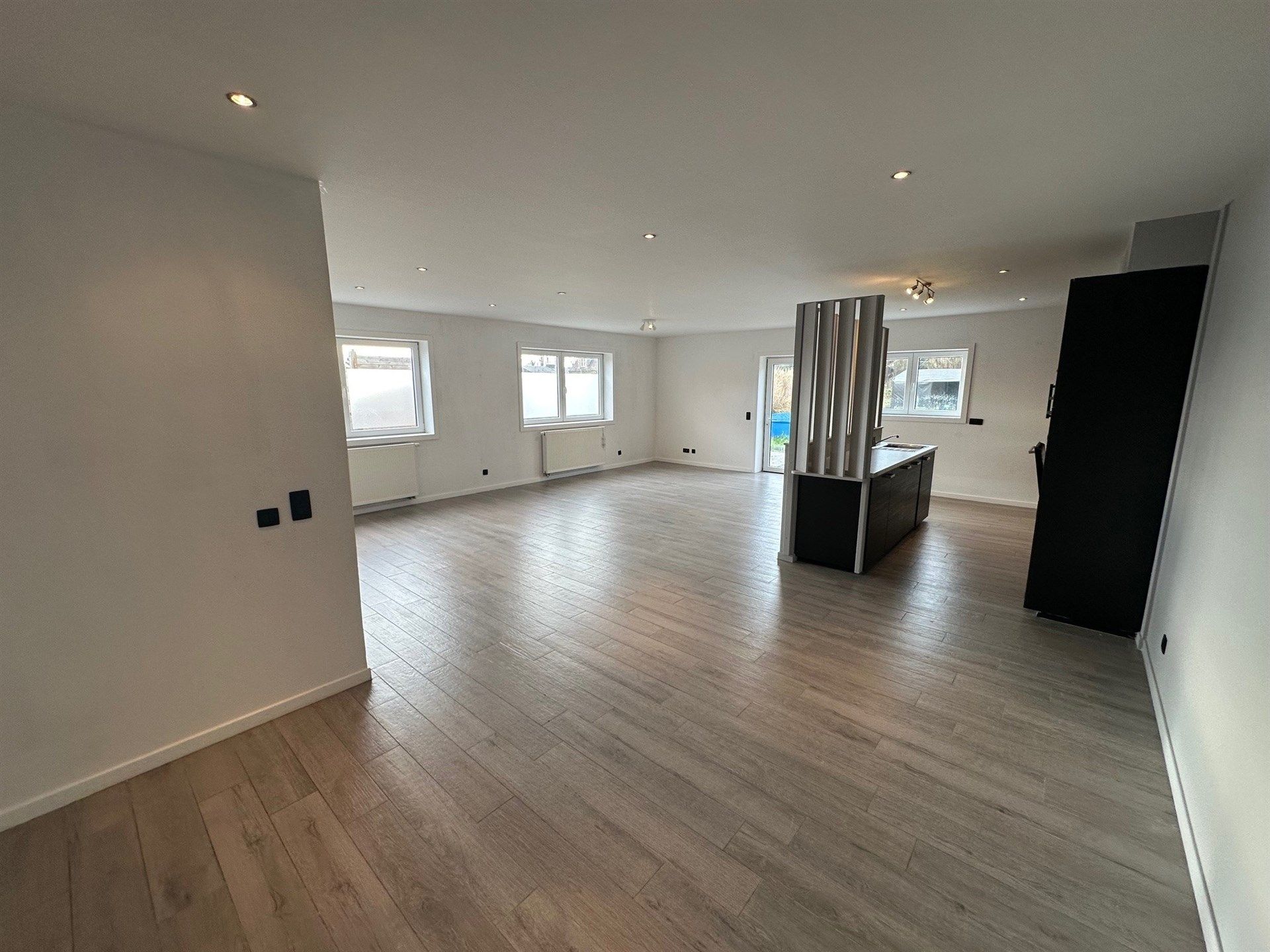 Bureel- of opslagruimte in tweede lijn met vlotte bereikbaarheid foto 2