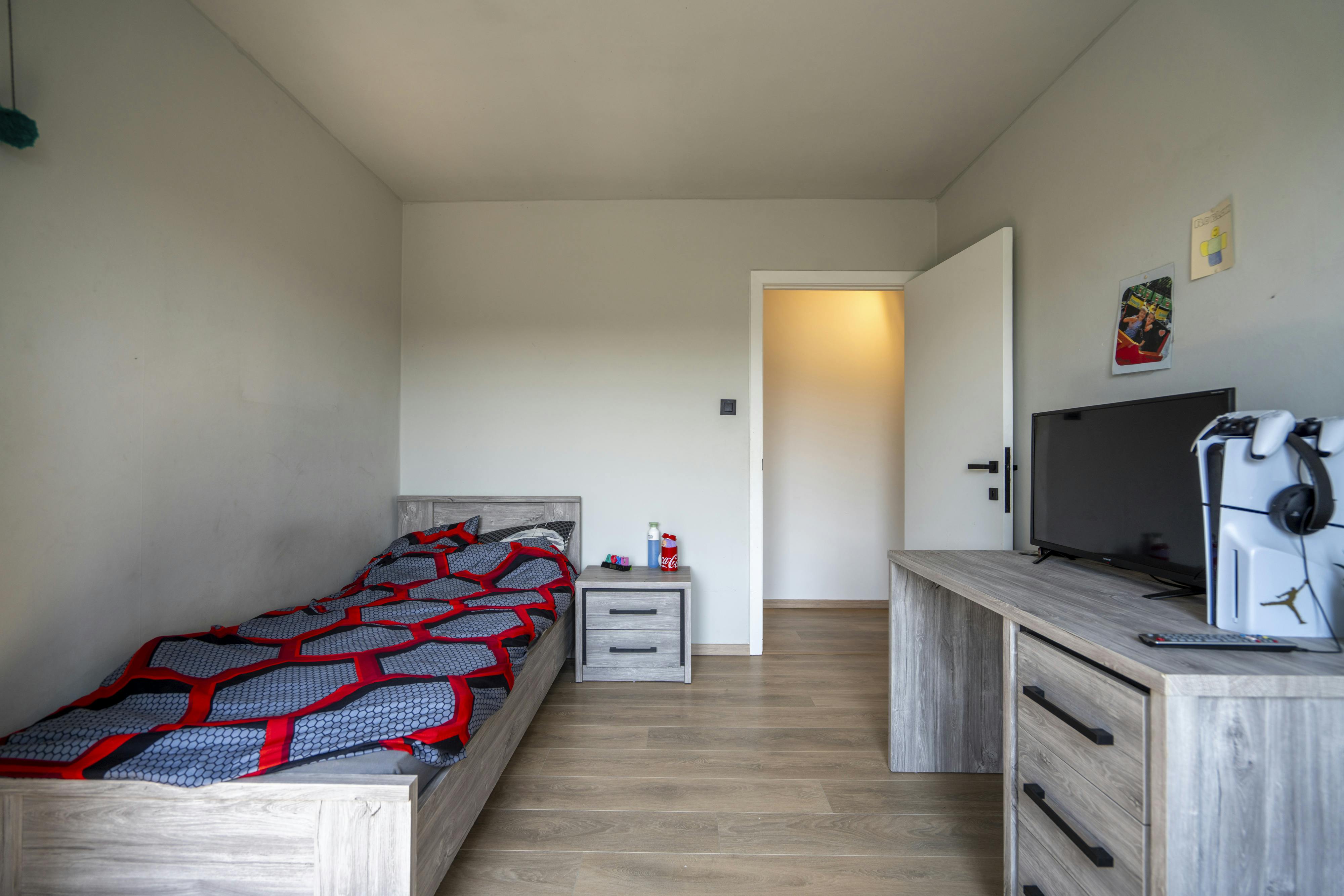 Instapklaar huis met 3 slaapkamers te koop in Avelgem foto 15
