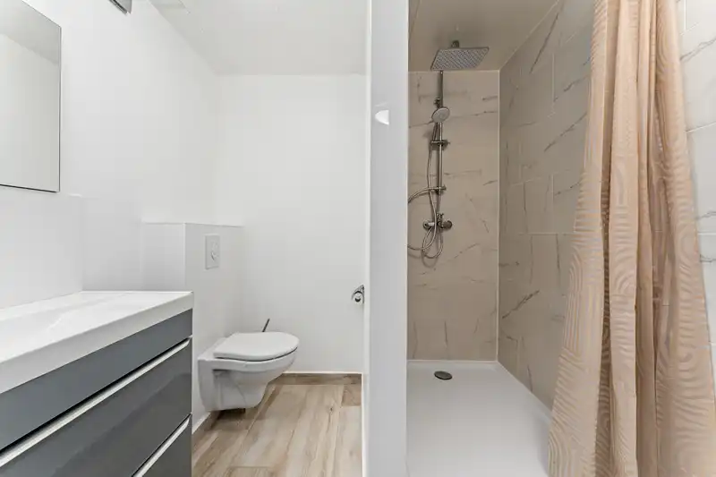 Roeselare- ruime bel-etage met 3 slaapkamers op toplocatie foto 10