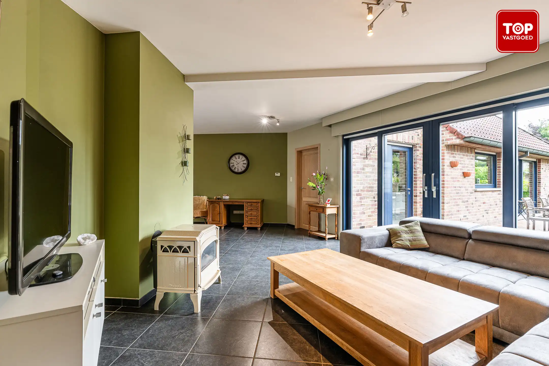 Rustig gelegen woning met zonovergoten tuin in Vinderhoute foto 6