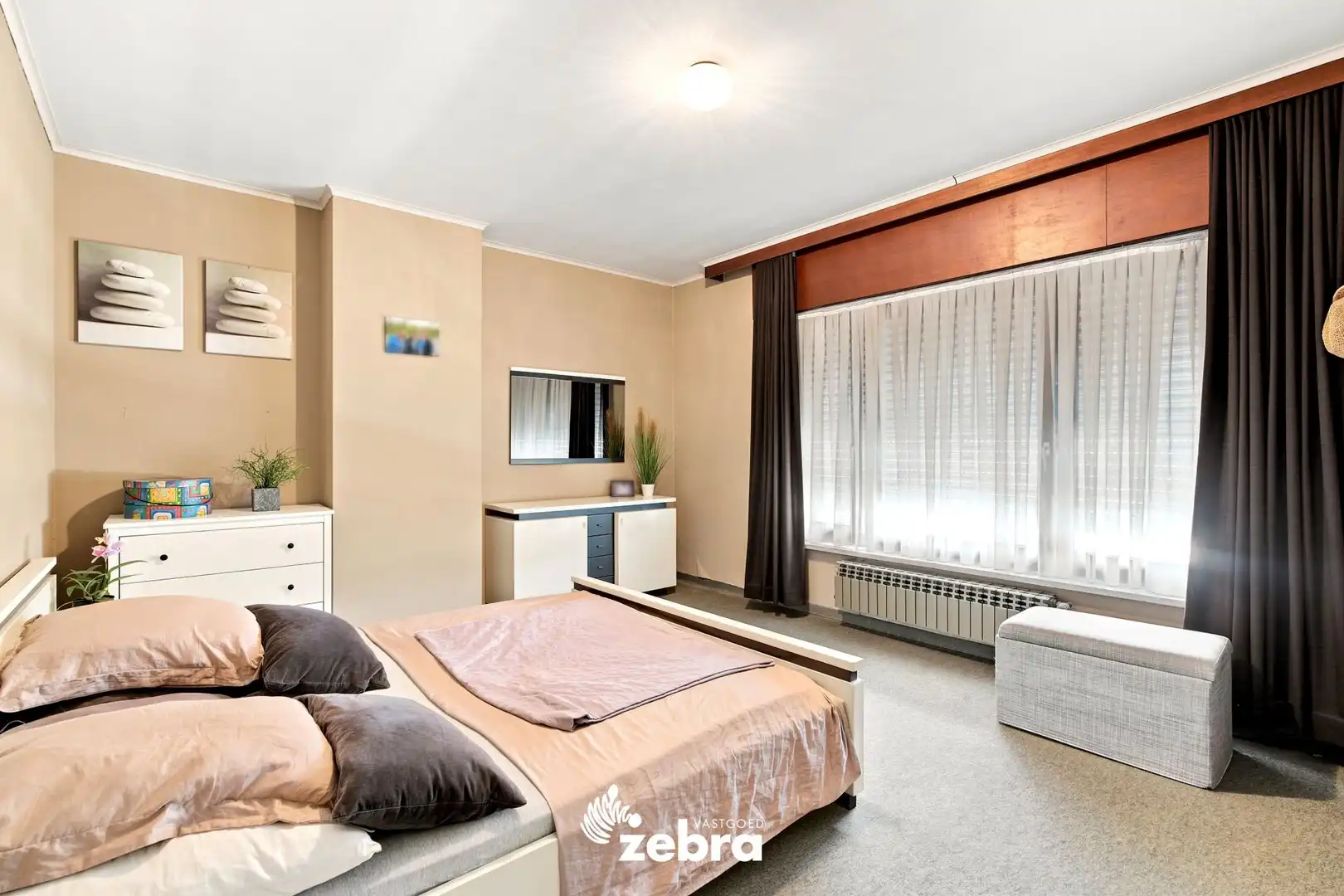 Stevige woning met fantastische tuin in Roeselare! foto 12