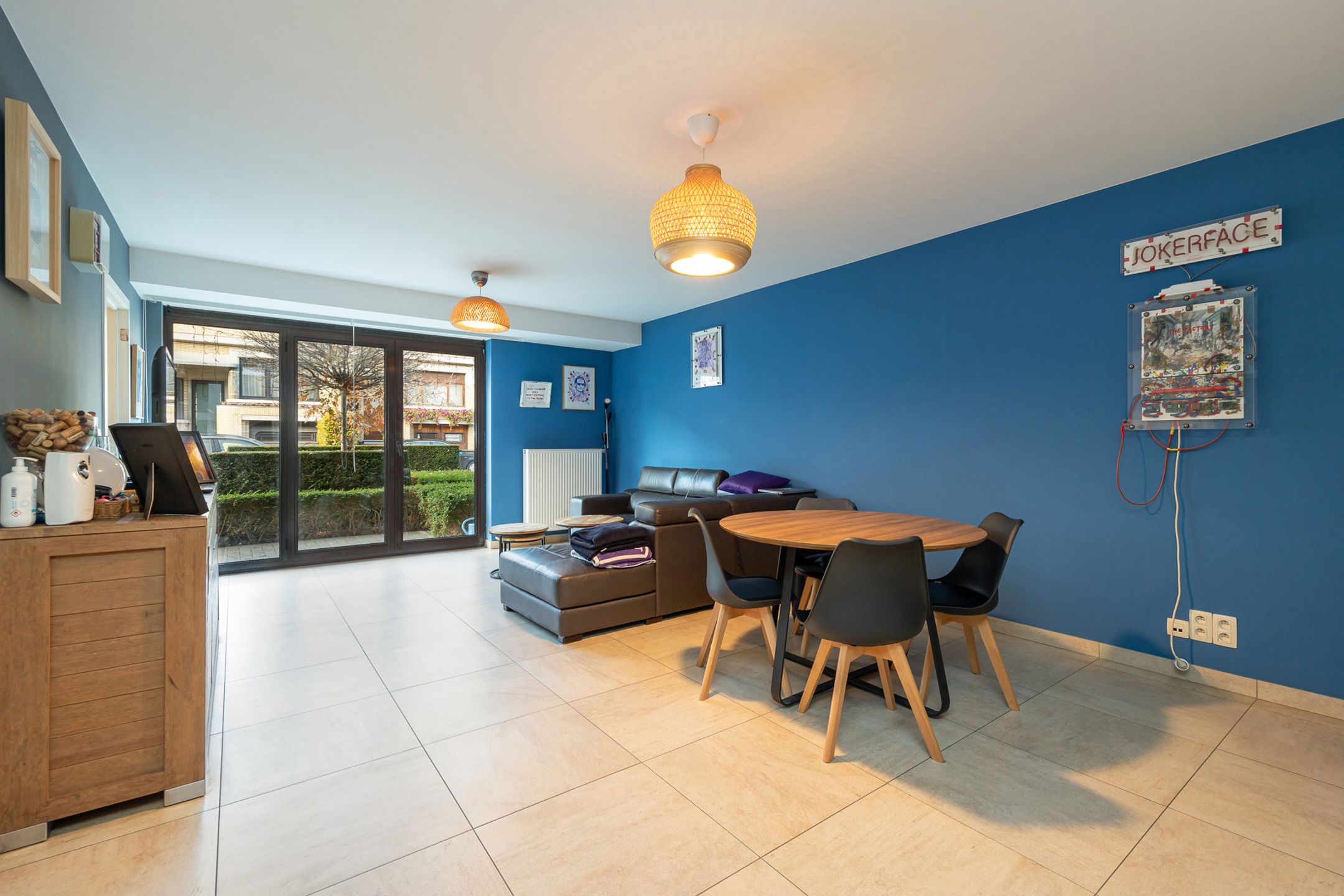 Gelijkvloers app met 2 terrassen en garagebox foto 3