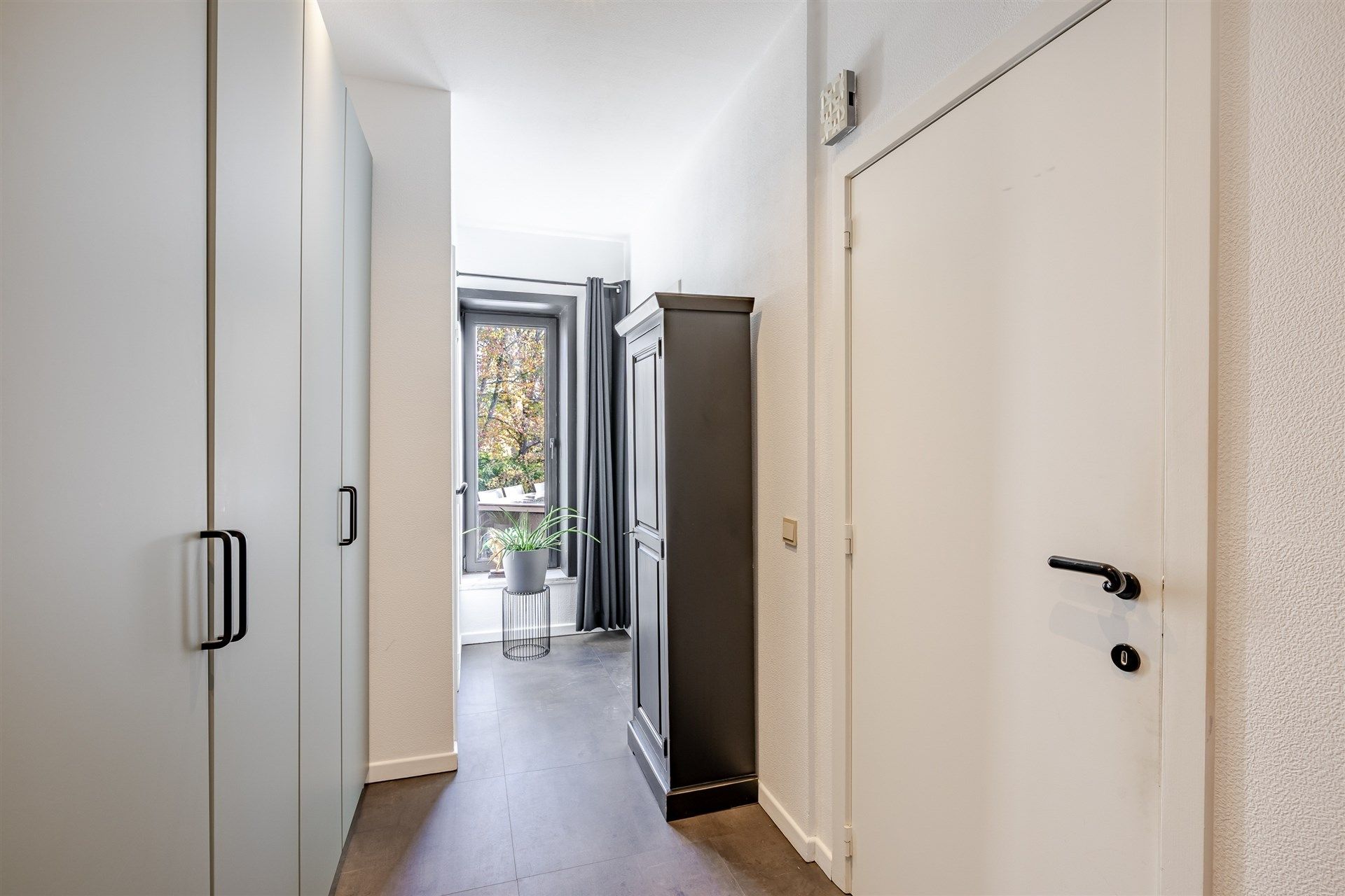 Prachtig winkelpand met duplex op groot perceel foto 10