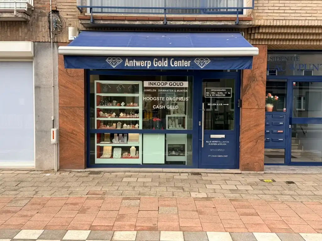 COMMERCIEEL GELIJKVLOERS foto {{pictureIndex}}