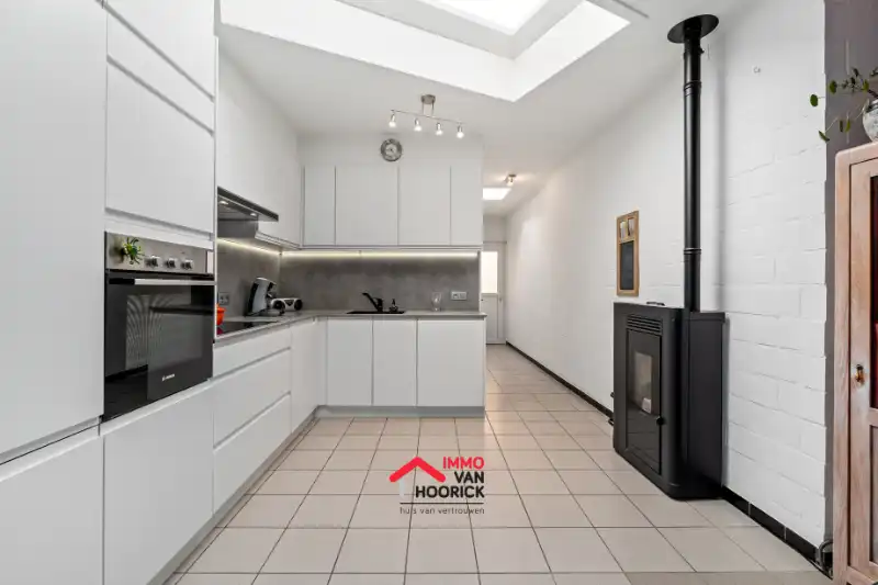 Zeer nette woning aan de stadsrand met 3 slpkmrs!!! foto 7